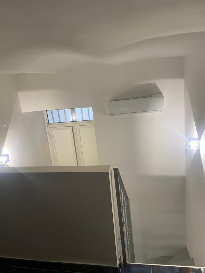 Candy House Apartment เนเปิลส์ ภายนอก รูปภาพ